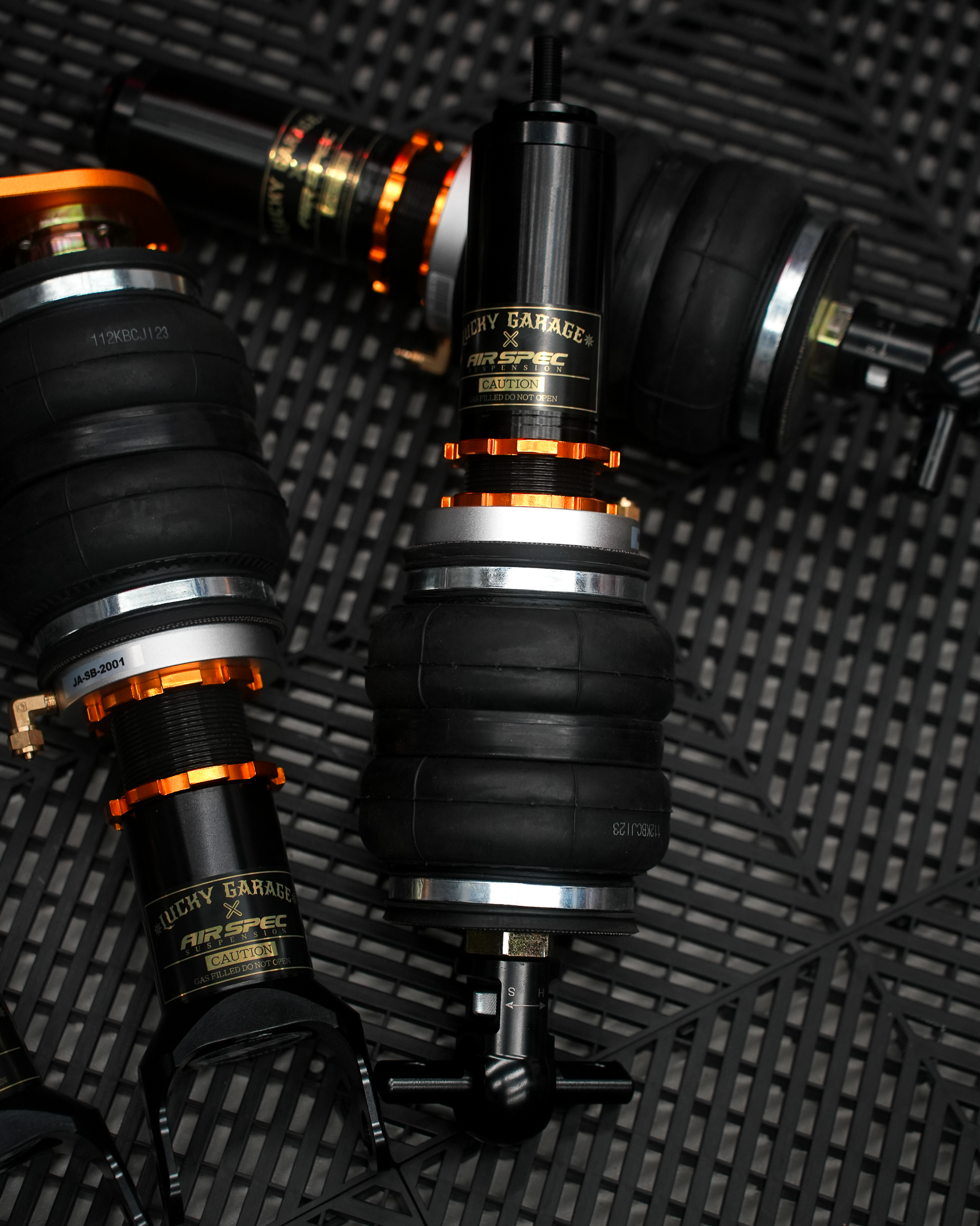 Lucky Garage x AirSpec C5 / C6 Air Suspension Struts - Pillowball Mounts